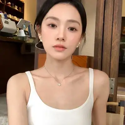周芳
